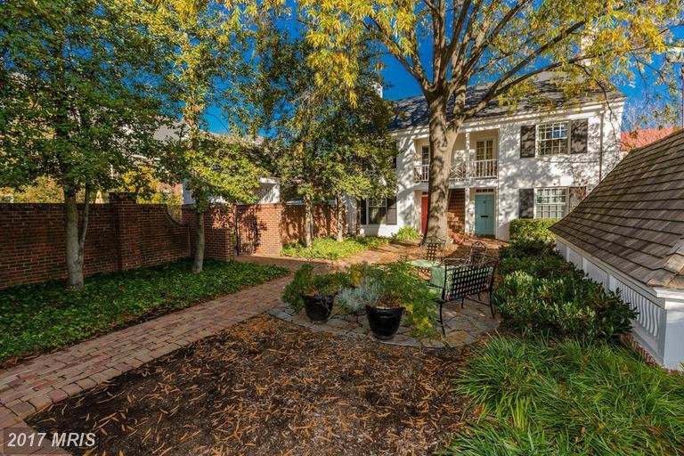 Whales Tail 220 St Asaph Street N Alexandria VA 22314 Old Town Condos